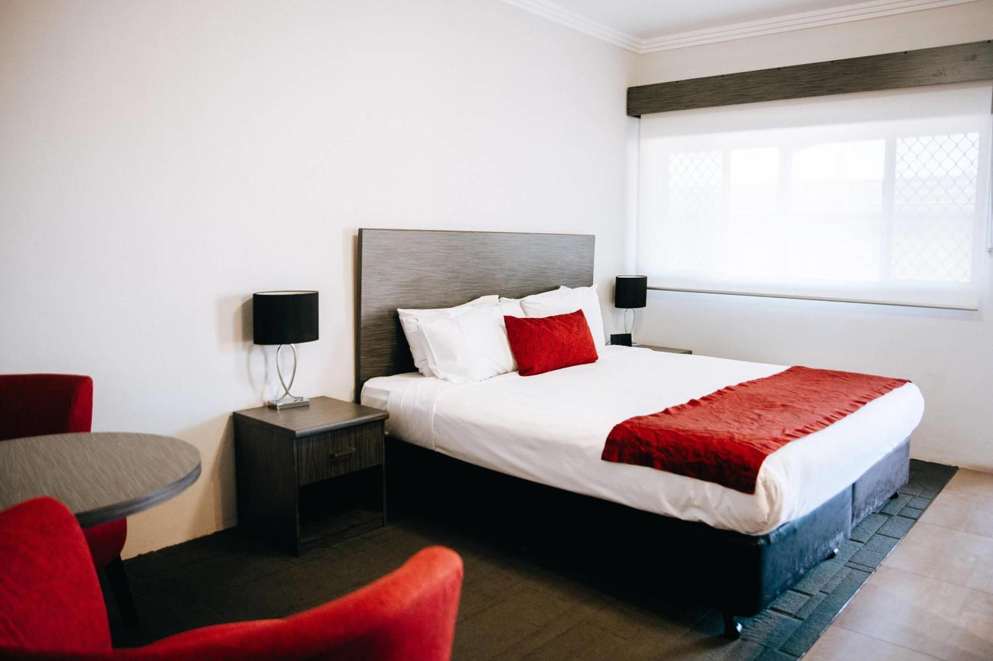 Econo alojamiento Moree Spa Motor Inn Exterior foto