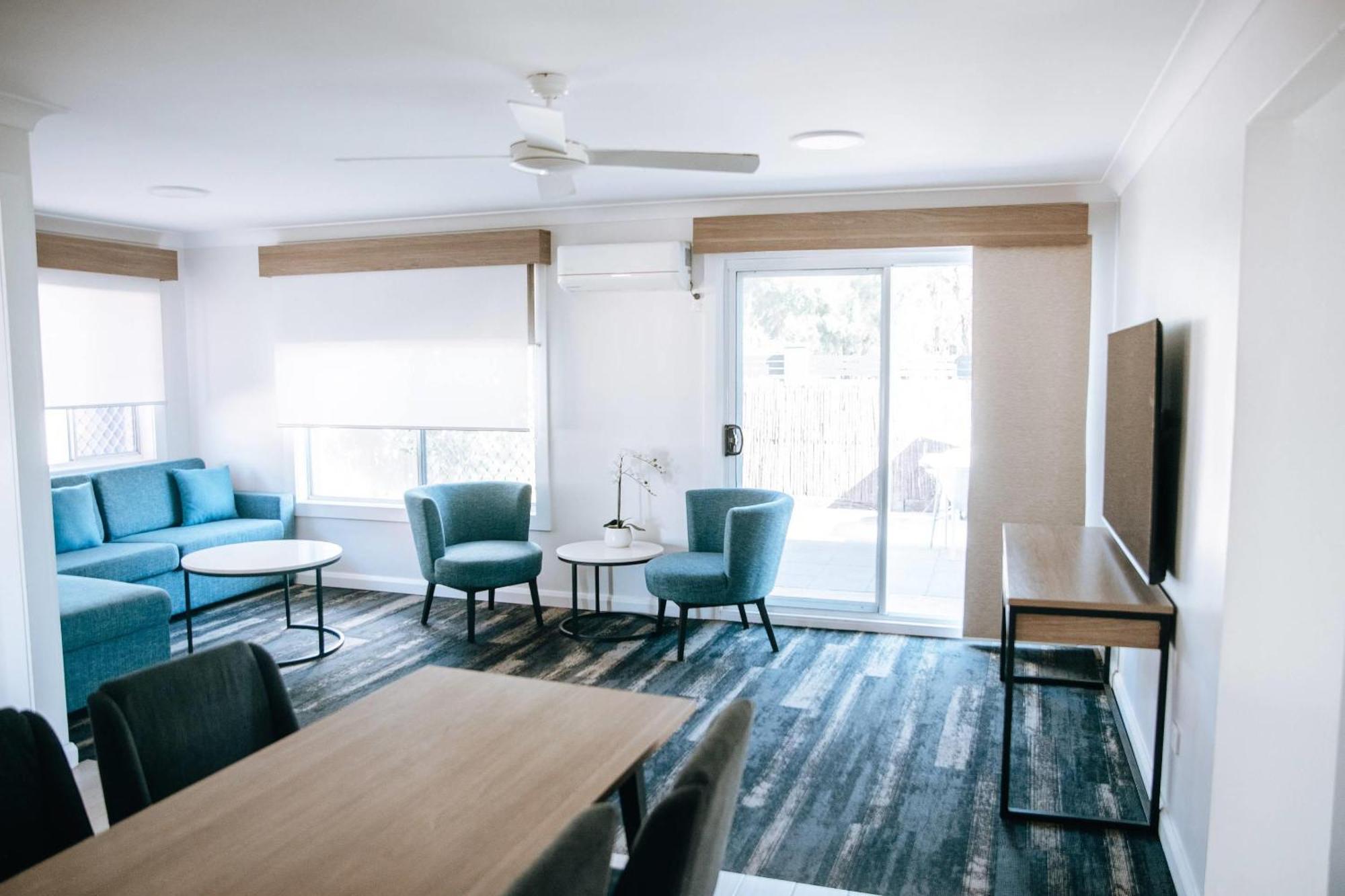 Econo alojamiento Moree Spa Motor Inn Exterior foto